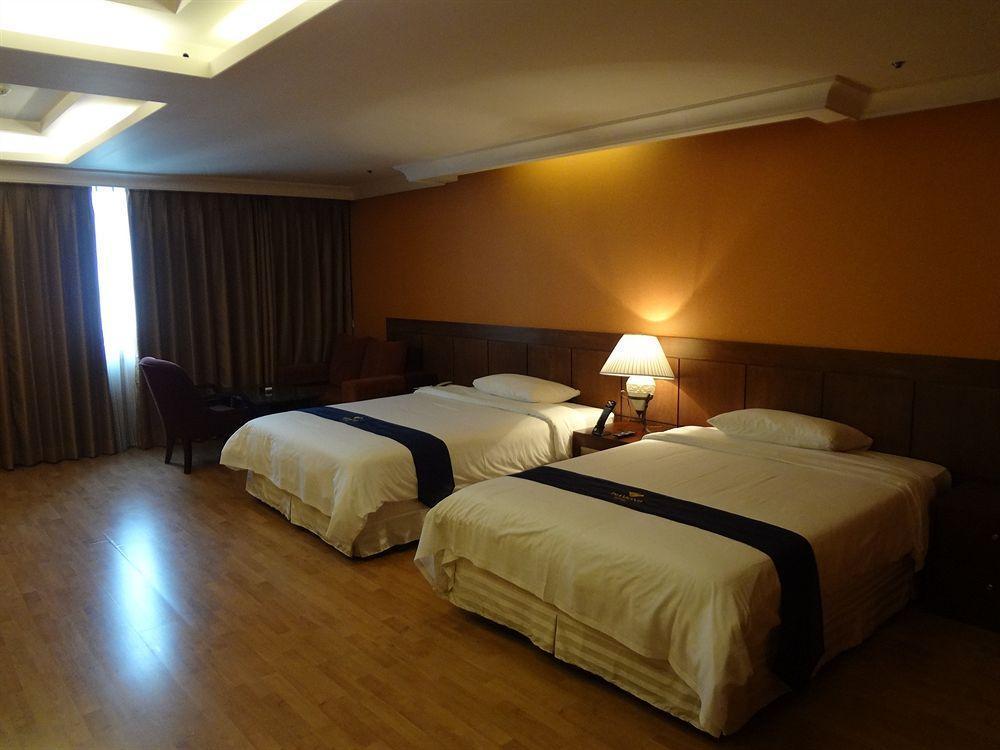 Diamond Tourist Hotel Пусан Екстер'єр фото